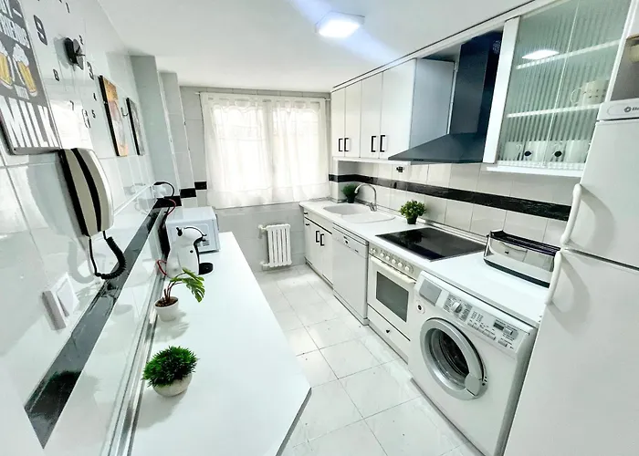 San Fernando Del Pilar Turistea * Zaragoza